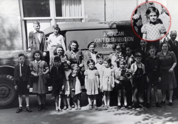Rose Goteiner believes that her sister, Ruth Konigstein, is shown in the middle of the bottom row of this 1946 photograph taken in Amsterdam. (Courtesy American Jewish Joint Distribution Committee Global Archives)