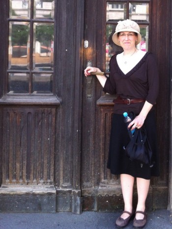 Chana Staiman visiting the building in Prague where her late father, Harry, was raised. (Courtesy Chana Staiman)
