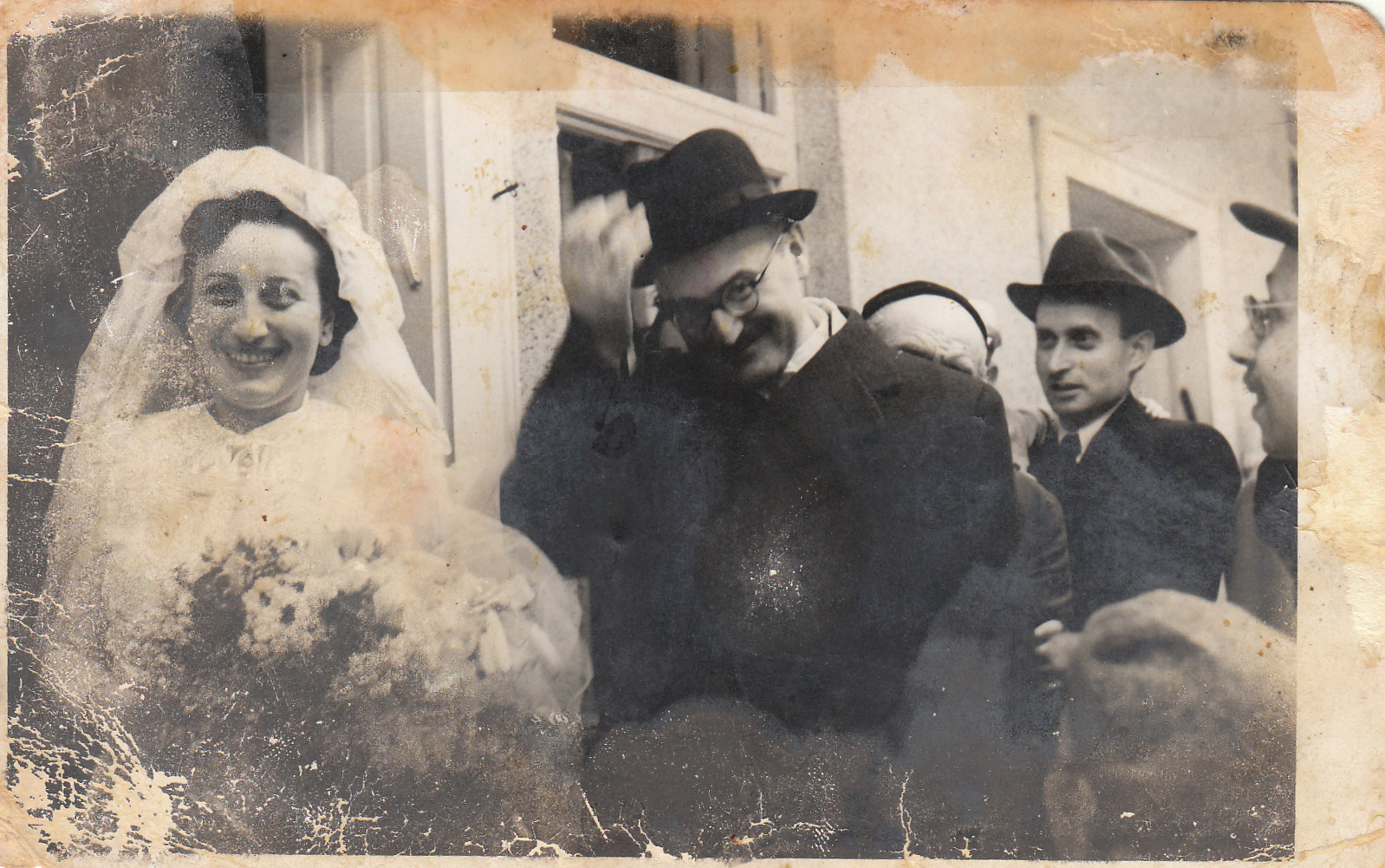 Miriam Grab’s parents, Eugen and Jolan Friedmann, on their wedding day in 1940, in Tapozcany, Czechoslovakia. (Courtesy of Miriam Grab)