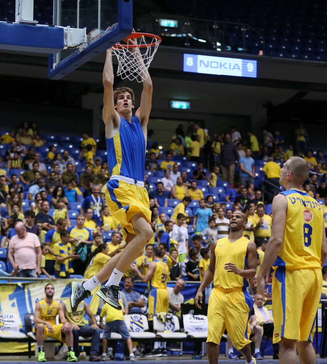 Dragan Bender dreams of dunking one day in the NBA. (Courtesy of Maccabi Tel Aviv BC)
