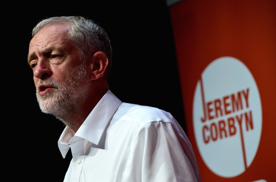 Jeremy Corbyn delivering a speech during his campaign on August 14, 2015, in Edinburgh Scotland. (Mark Runnacles/Getty Images)