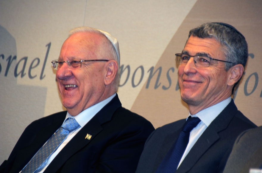 Israeli President Reuven Rivlin, right, met U.S. Jewish religious leaders, including Union for Reform Judaism President Rabbi Rick Jacobs, in New York, Dec. 11, 2015. (Courtesy of the Union for Reform Judaism)