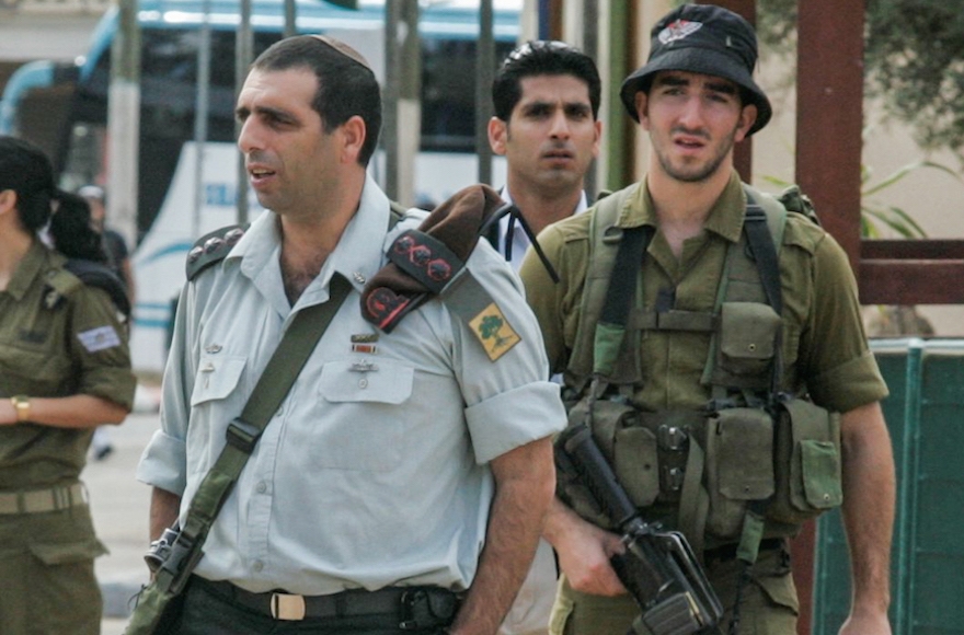 Golani Brigade Commander Ofek Buchris visiting Tel Hashomer army base, Nov. 22, 2010. (Flash90)