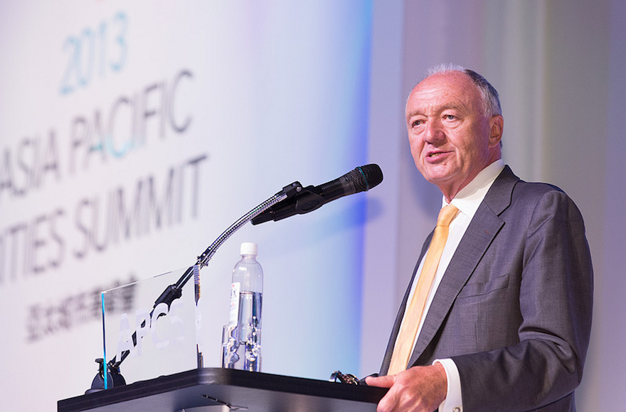 Former mayor of London Ken Livingstone at the 2013 Asia Pacific Cities Summit in Kaohsiung, Taiwan. (Flickr Commons)