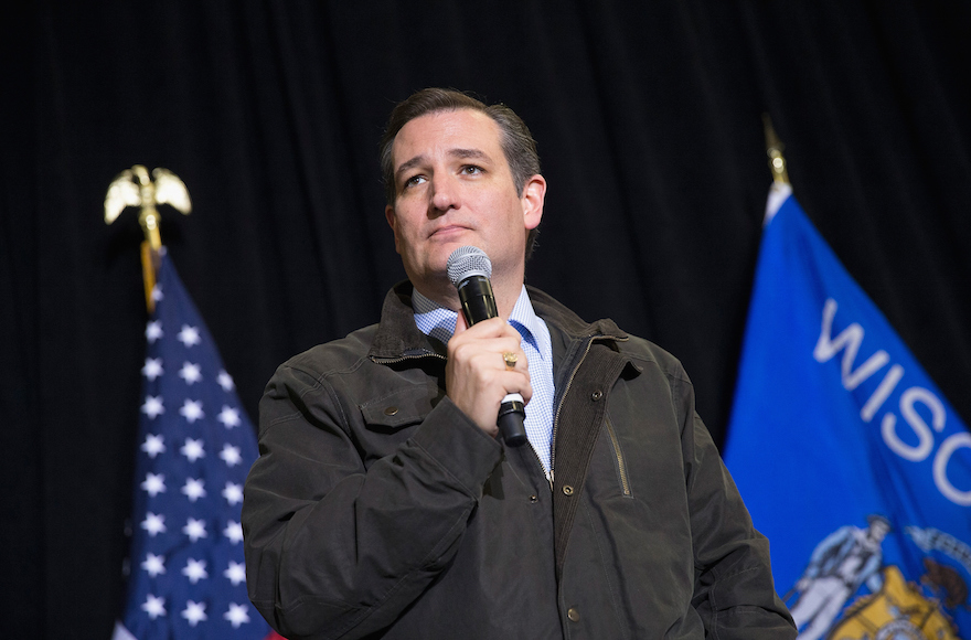 Ted Cruz speaking to workers at Dane Manufacturing in Dane, Wisconsin, March 24, 2016. (Scott Olson/Getty Images)