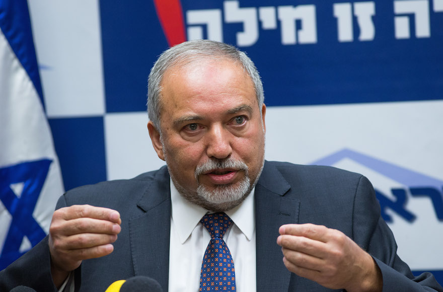 Leader of the Yisrael Beyteinu political party Avigdor Liberman leading a press conference at the Knesset, May 18, 2016. (Yonatan Sindel/Flash90)