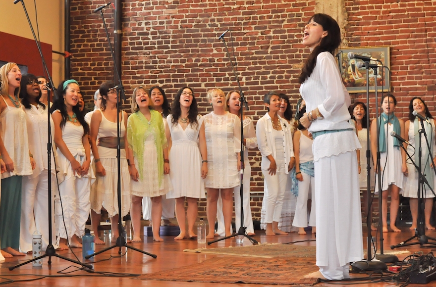 Wheeler leading the non-auditioned choir in 2013. (Courtesy of Wheeler)