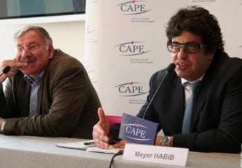 Meyer Habib, right, vice president of the CRIF umbrella body of French Jewish communities, speaking at a news conference in Paris in 2009. (Courtesy of CAPE - Centre d'Accueil de la Presse Etrangère)