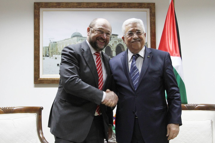 Palestinian Authority President Mahmoud Abbas meets with European Parliament President Martin Schulz in the West Bank city of Ramallah on February 10, 2014. (Issam Rimawi/Flash 90)