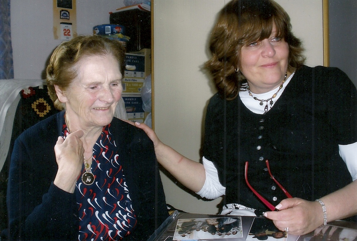 Tanya Klein, right, meeting one of her mother’s rescuers, Marguerite Larose, on a 2010 visit to Belgium. (Courtesy Tanya Klein)