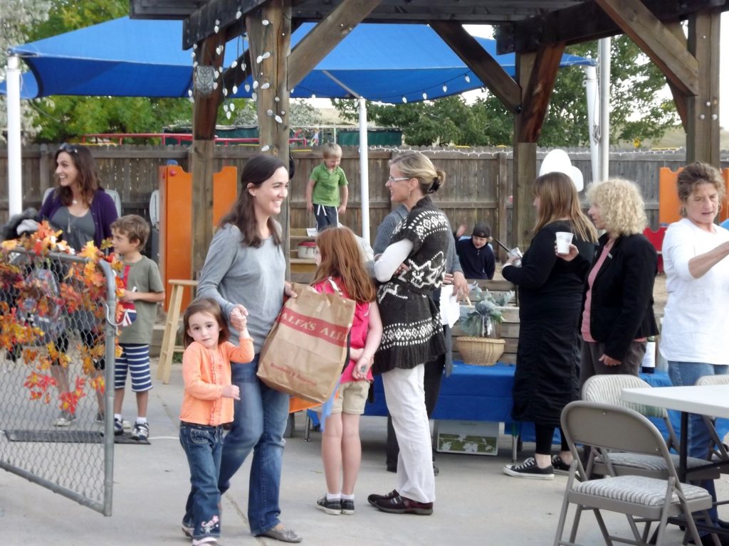 A family Sukkot potluck at the Boulder JCC, one of the institutions participating in the first cohort of BuildECE. (Judi Morosohk)