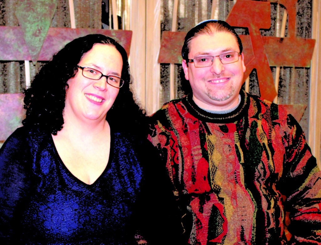 Cantor Jenna Greenberg and Rabbi Josh Ginsberg (Marshall Weiss/Dayton Jewish Observer)