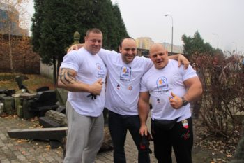 Jonny Daniels, center, with Polish Strongman Federation members in 2014. (Photo courtesy  of From the Depths)