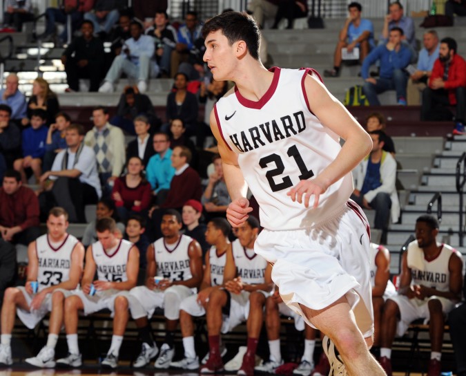 Zach Yoshor in action for Harvard against the University of Houston, Nov. 25, 2014. (Harvard Athletics/Gil Talbot)