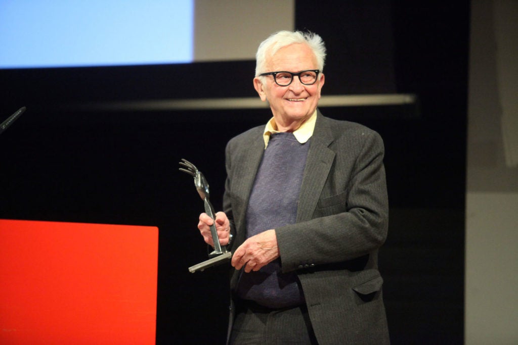 Filmmaker Albert Maysles attends the Cinema Eye Honors presented by IndiePix, March 29, 2009 in New York City. (Astrid Stawiarz/Getty Images)