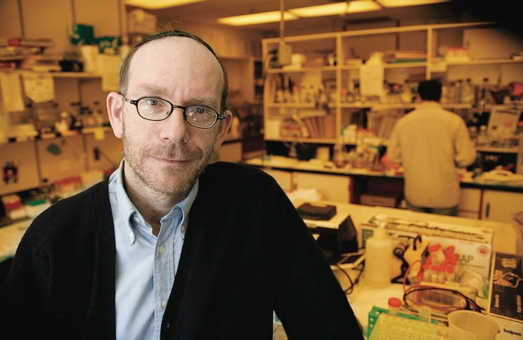 Researcher Moshe Szyf in his lab at McGill University. (Courtesy photo)