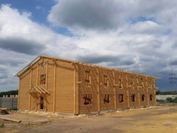 The first building in Anatevka under construction. (Courtesy: Anatevka)