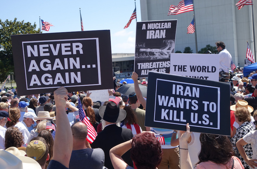 Hundreds of people protesting against the Iran nuclear deal on July 26, 2015, in Los Angeles, California. (Peter Duke)