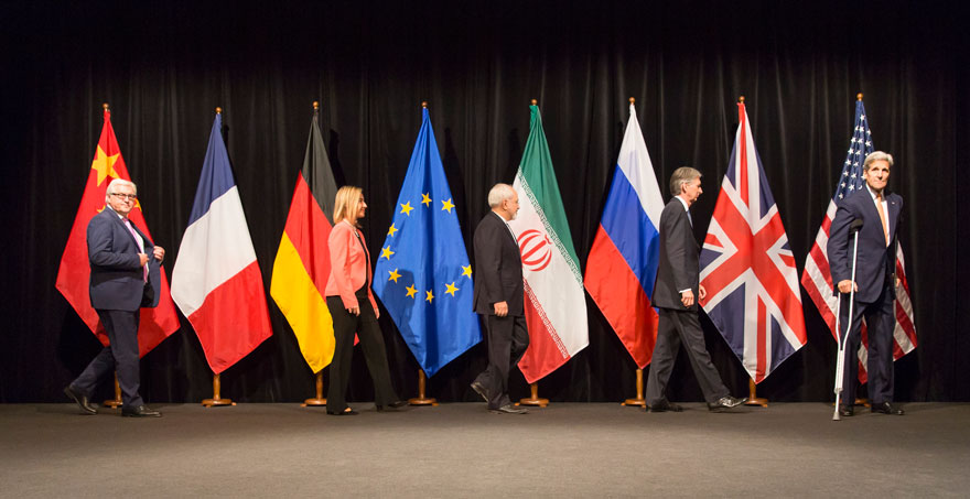 German Foreign Minister Frank-Walter Steinmeier (L-R), EU High Representative for Foreign Affairs and Security Policy Federica Mogherini, Foreign Minister of Iran, Mohammad Javad Zarif, British Foreign Secretary of State for Foreign and Commonwealth Affairs, Philip Hammond, and US Secretary of State John Kerry pose for a photo after last Working Session of E 3+3 negotiations on July 14, 2015 in Vienna, Austria. Six world powers; US, UK, France, China, Russia and Germany have reached a deal with Iran on limiting Iranian nuclear activity. (Thomas Imo/Photothek/Getty Images)