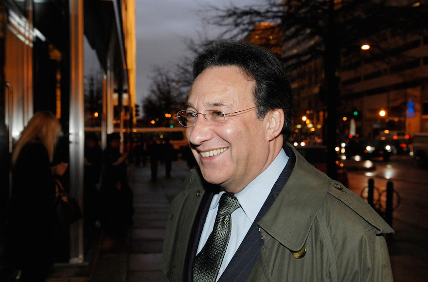 Jeffrey Farrow attending a fund-raising event for Puerto Rico's governor, Luis Fortuño, in Washington, D.C., in February 2012. 