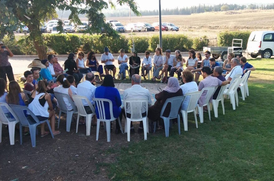 Givat Haviva arranged discussions between Arabs and Jews after the