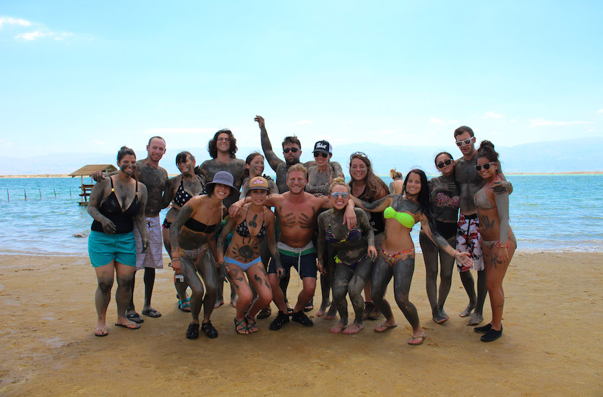 A group of American Birthright Israel participants visiting the Dead Sea, Israel,  July 10, 2015. (Matt Hechter/Flash90)