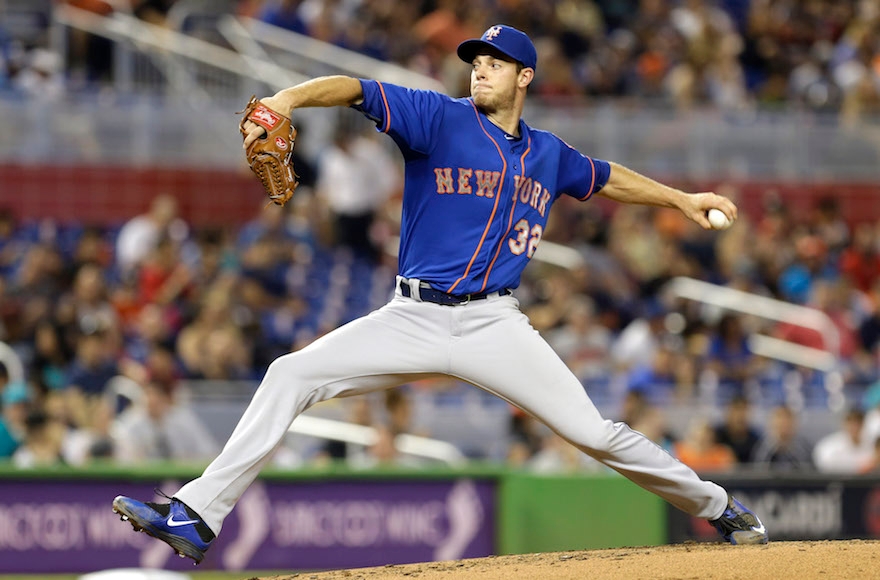 Steven Matz pitching against the Miami Marlins in Miami, Sept. 6, 2015. (Alan Diaz/AP Images)