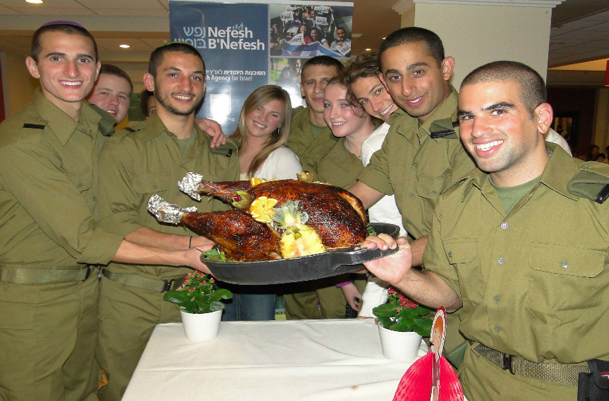 Lone soldiers and new immigrants from North America celebrate Thanksgiving. (Courtesy photo/NBN/Yonit Schiller)