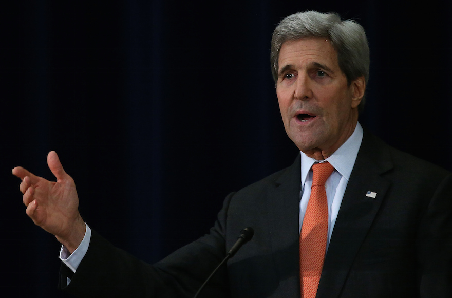 U.S. Secretary of State John Kerry speaking about the Paris terror attacks at the State Department in Washington, D.C., Nov. 18, 2015. (Mark Wilson/Getty Images)