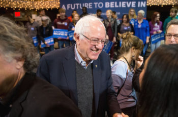 Democratic presidential hopeful Bernie Sanders campaigning in Fort Dodge, Iowa, Jan. 19, 2016. (AP Photo/Andrew Harnik)