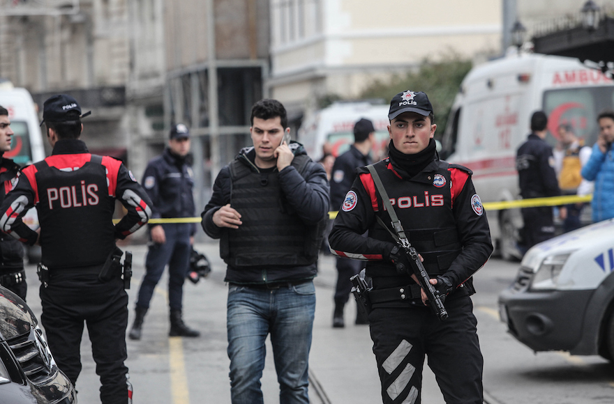 Police securing the area following a suicide bombing in a major shopping and tourist district in the central part of the city in Istanbul, March 19, 2016. (Burak Kara/Getty Images)