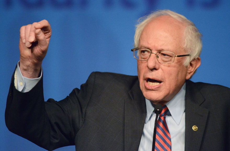 Democratic presidential candidate Sen. Bernie Sanders, D-Vt., speaking during the AFL-CIO Convention at the Downtown Sheraton in Philadelphia, April 7, 2016. (William Thomas Cain/Getty Images)