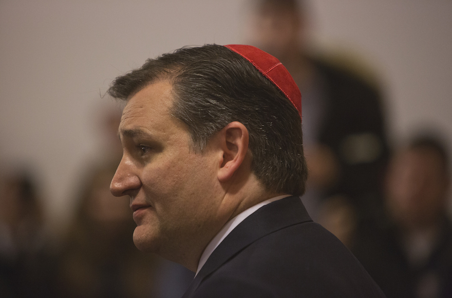 Ted Cruz at the Jewish Center of Brighton Beach in Brooklyn, New York, April 7, 2016. (Victor J. Blue/Bloomberg/Getty Images)