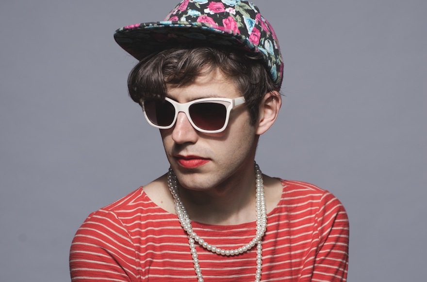 Ezra Furman wraps tefillin and reads Jewish philosophers while on tour. (Phil Sharp)