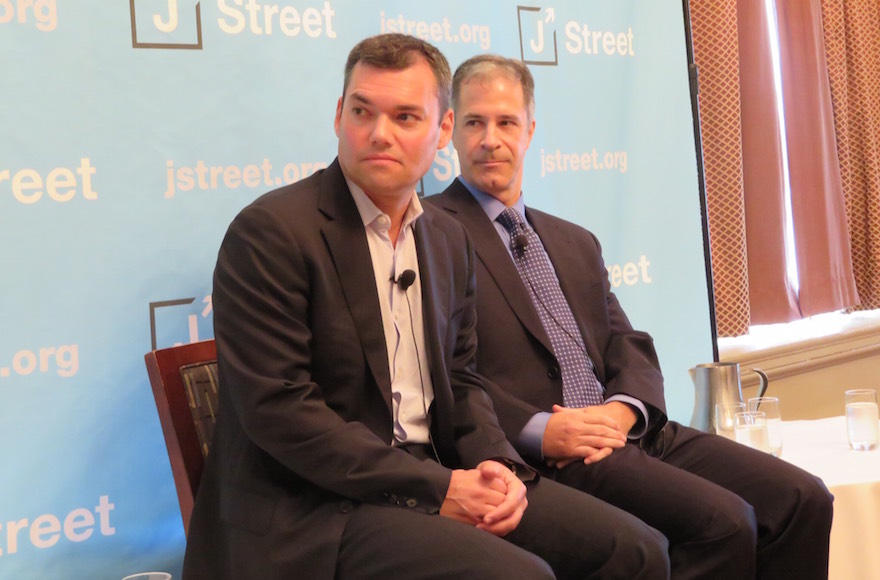 Speaking earlier at a J Street session, journalist Peter Beinart, who has written extensively about the drift away from Israel among millennials, said Jewish leaders needed to retool. 