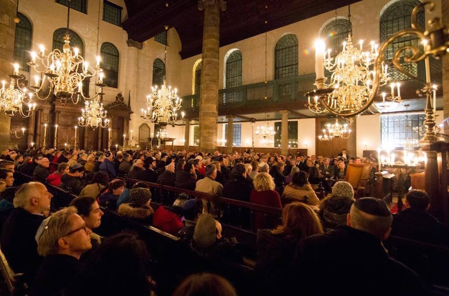 Kristallnacht commemoration at the Portuguese Synagogue in Amsterdam, Netherlands, Nov. 9, 2016. (Courtesy of Jonet.nl)