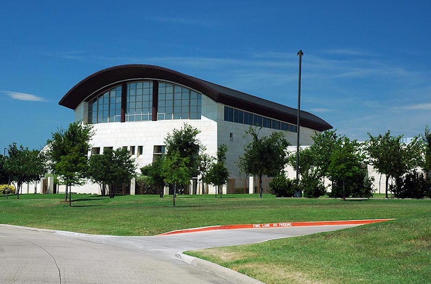 Beth-El Congregation in Fort Worth, Texas. (Courtesy of Beth-El Congregation)
