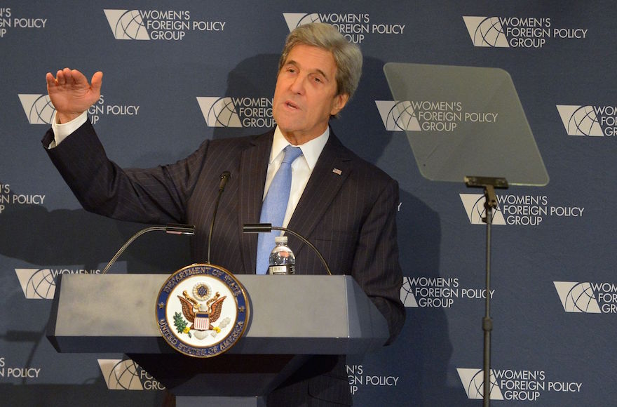 U.S. Secretary of State John Kerry delivering remarks at the Women's Foreign Policy Group Conference in Washington, D.C., Nov. 29, 2016. (State Department)