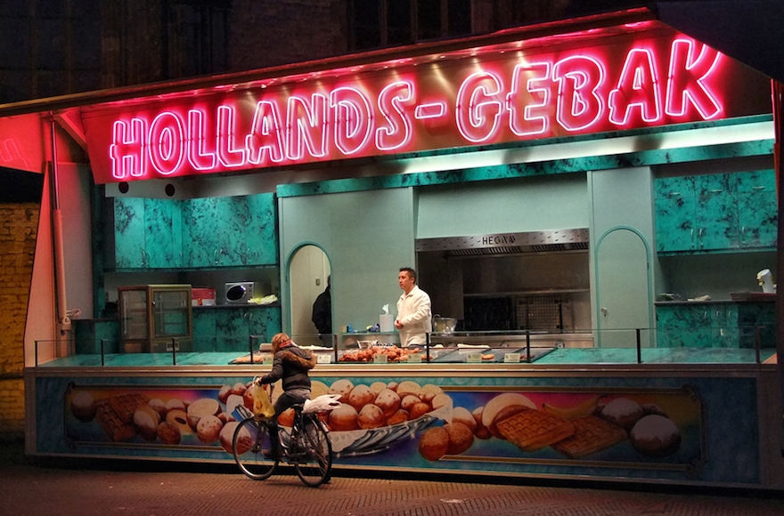 A stall selling oliebollen in Delft, the Netherlands, in 2015. (Gerard Stolk/Flickr)