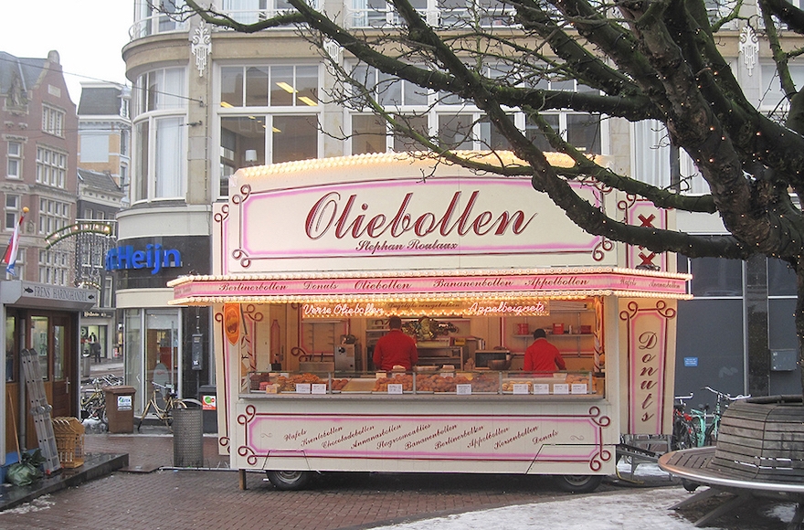 A stall selling oliebollen in Amsterdam in 2015. (Kate Hopkins/Flickr)