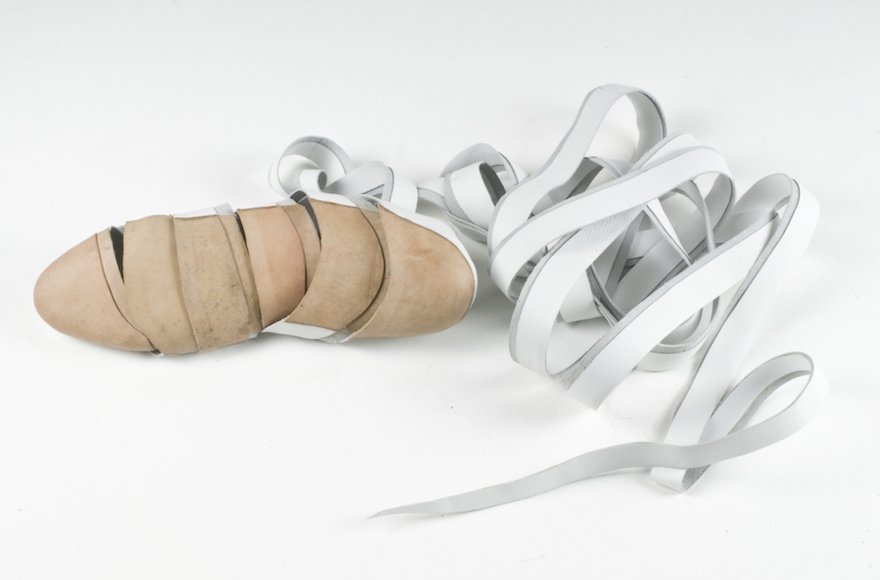 Dafna Amar, Cycles (Shai Halevi)
