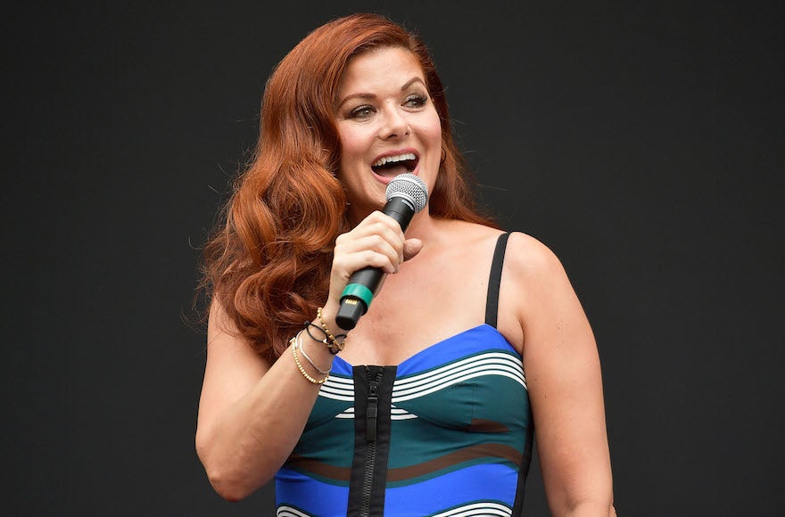 Debra Messing 