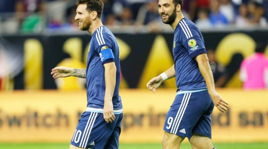 Lionel Messi, Gonzalo Higuain