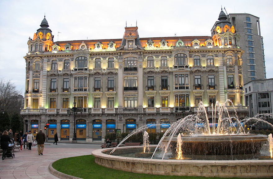 Oviedo, 580