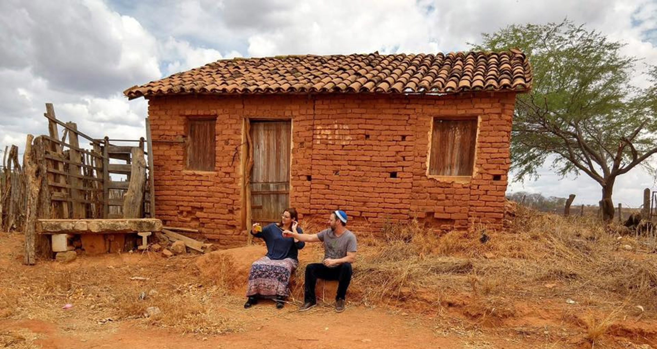 Rabbi Gilberto Venturas and his wife