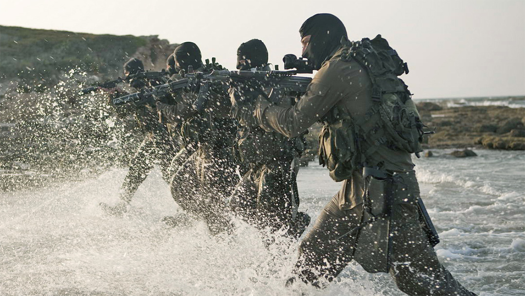 Shayetet 13 troops training in 2017. (Israel Defense Forces)