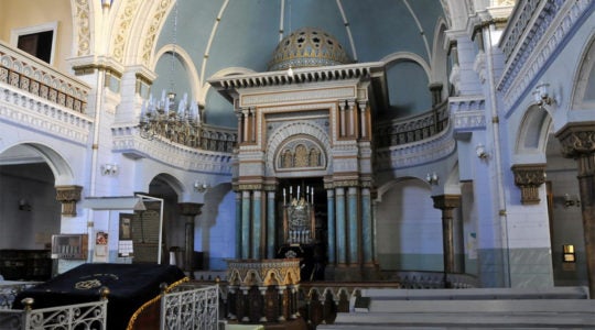 The interior of the Choral Synagogue in Vilnius, Lithuania (Wikimedia Commons)