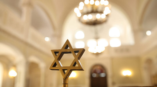 A Star of David stands in the Nozyk Synagogue, Warsaw's only surviving synagogue from before World War II and located in the city's former ghetto, April 12, 2018 (Sean Gallup/Getty Images)