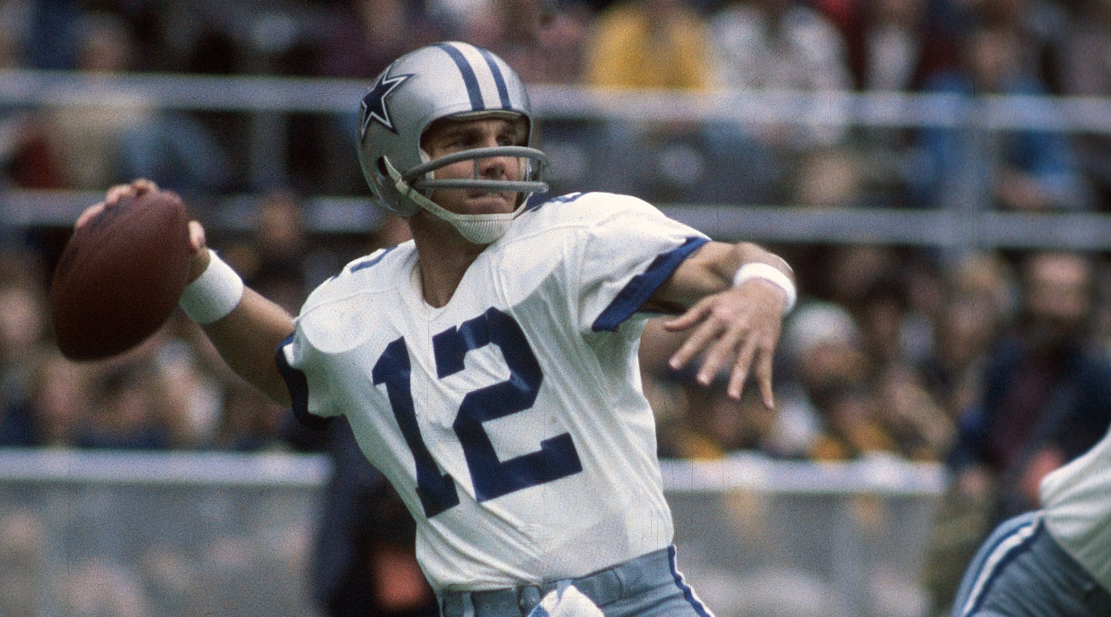 Hall of Fame quarterback Roger Staubach to be honored for his ...