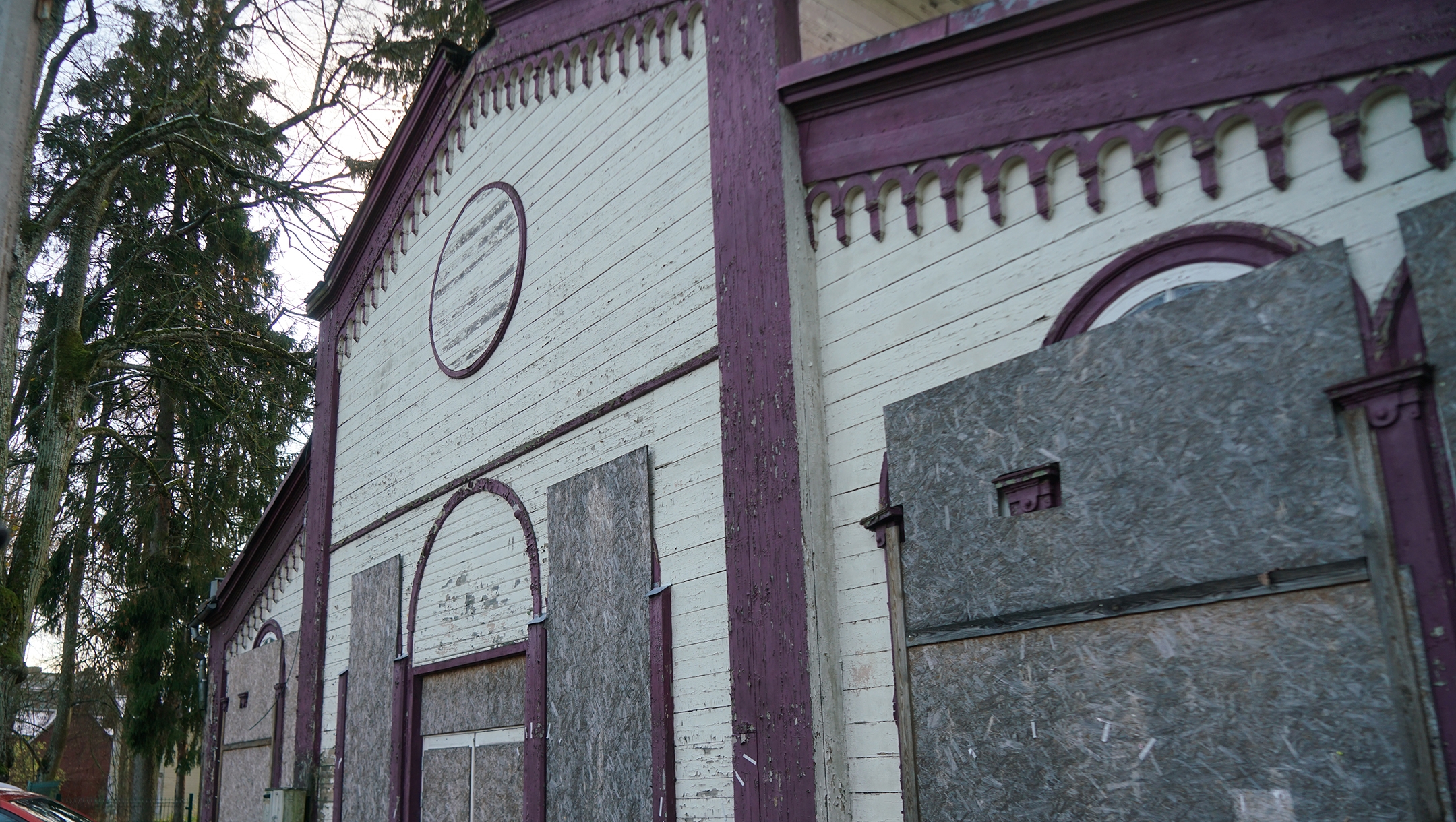 One of the three abandoned synagogues of Jurmala, Latvia on Oct. 29, 2019. (Cnaan Liphshiz)